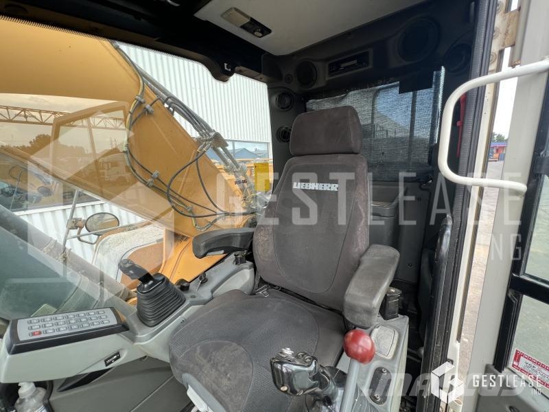Liebherr R946LC Excavadoras sobre orugas