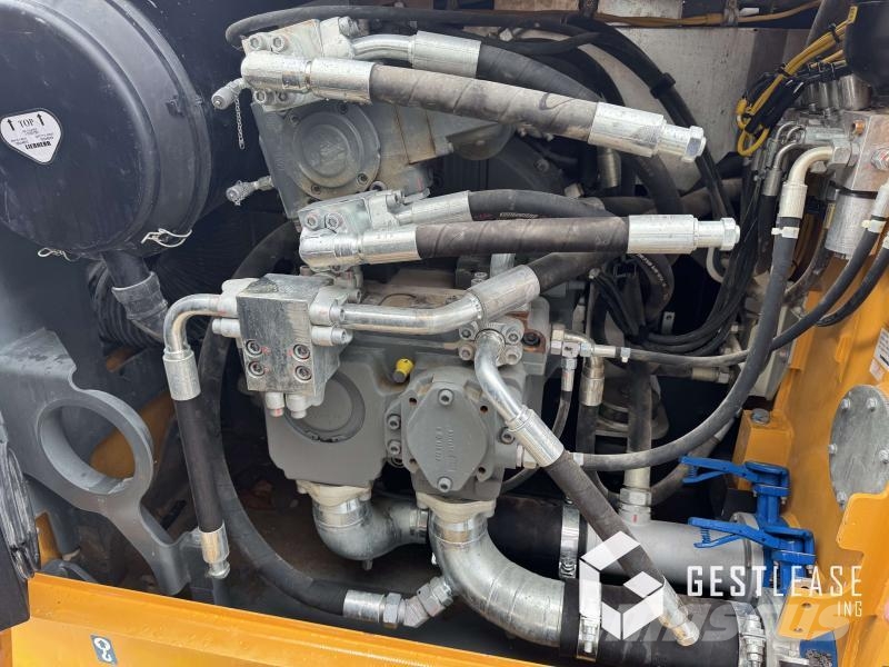 Liebherr R960 VHHD DEMOLITION 33 m Багери за разрушаване
