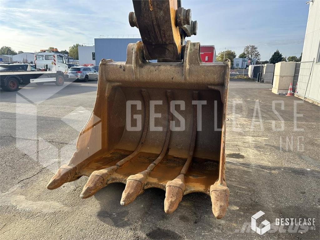 Liebherr R966 HD Crawler excavators