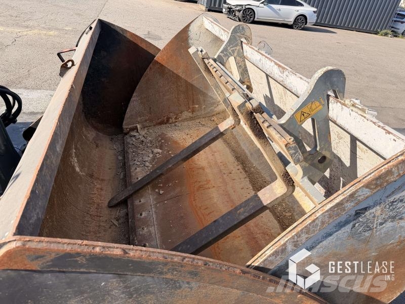 Liebherr T33-10S Teleskoplastare
