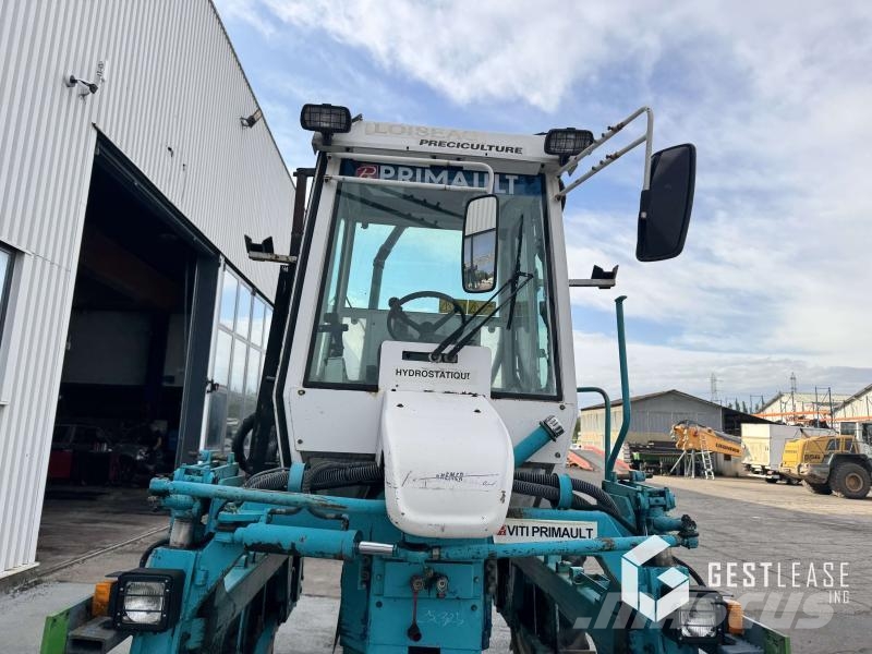 LOISEAU DOGGER 10H Tractors