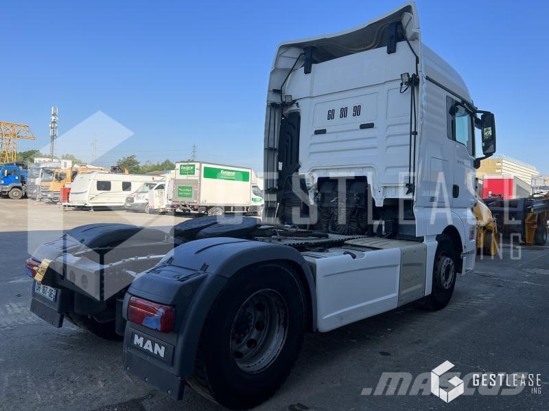 MAN TGX 18.520 Sadulveokid