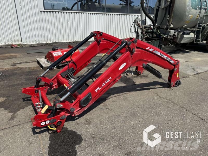 Massey Ferguson FL4121 Otros componentes