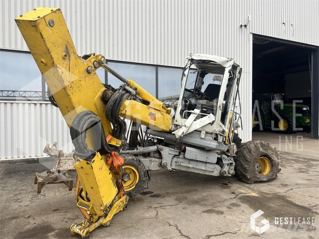 Menzi Muck M220 Special excavators