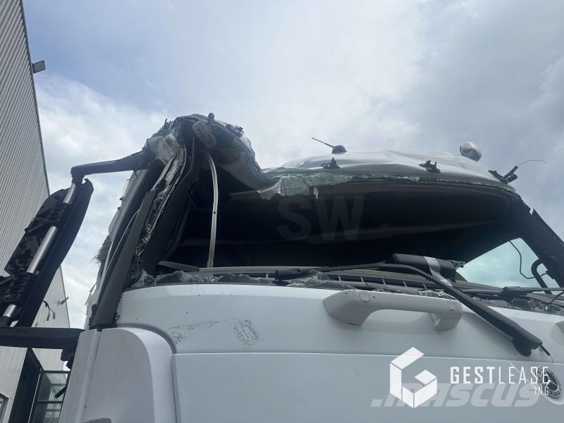 Mercedes-Benz Actros 1848 وحدات الجر