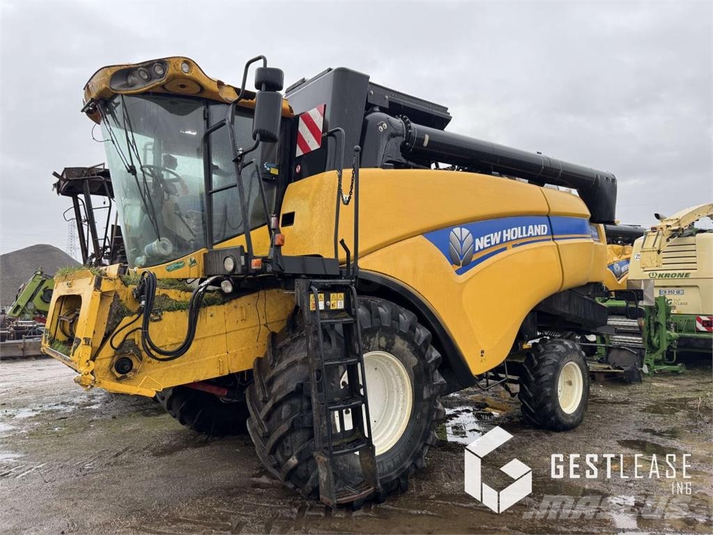 New Holland CX5090 Teraviljakombainid