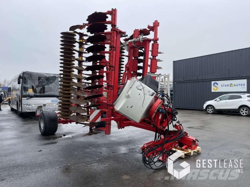 Pöttinger Terradisc Cultivatoren