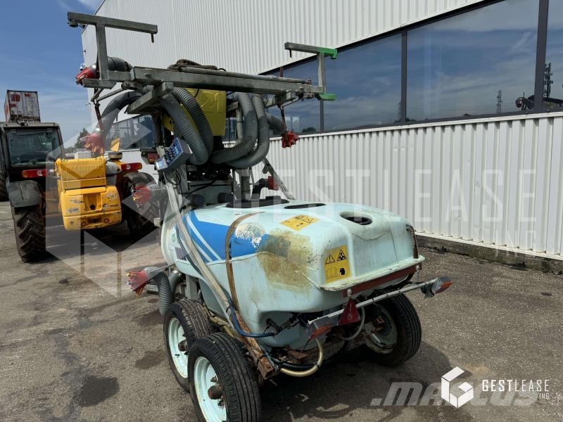PULVERISATION T1000 Pulverizadores rebocados