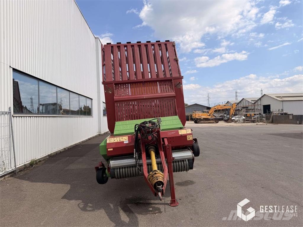 Strautmann VITESSE E4701 مقطورات ذاتية التحميل