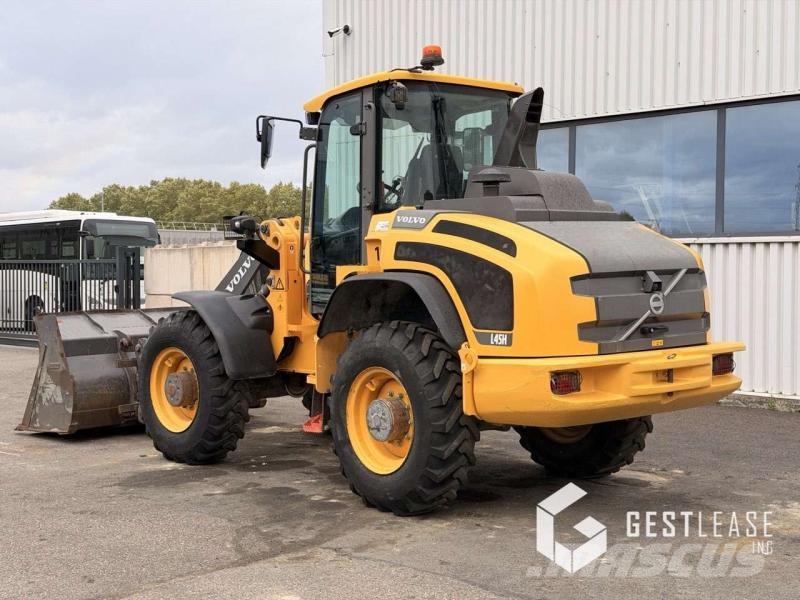 Volvo L45H لوادر بعجل