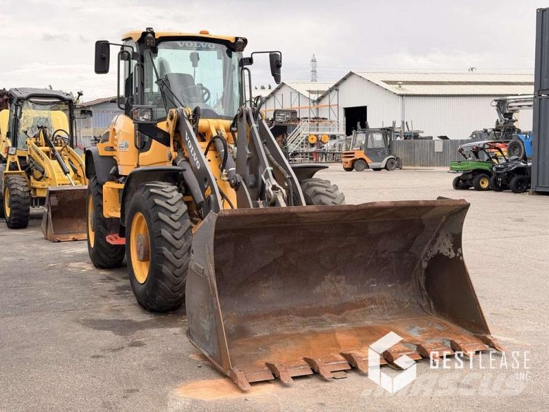 Volvo L45H لوادر بعجل