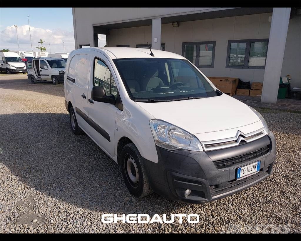 Citroën Berlingo II 2015 Фургони