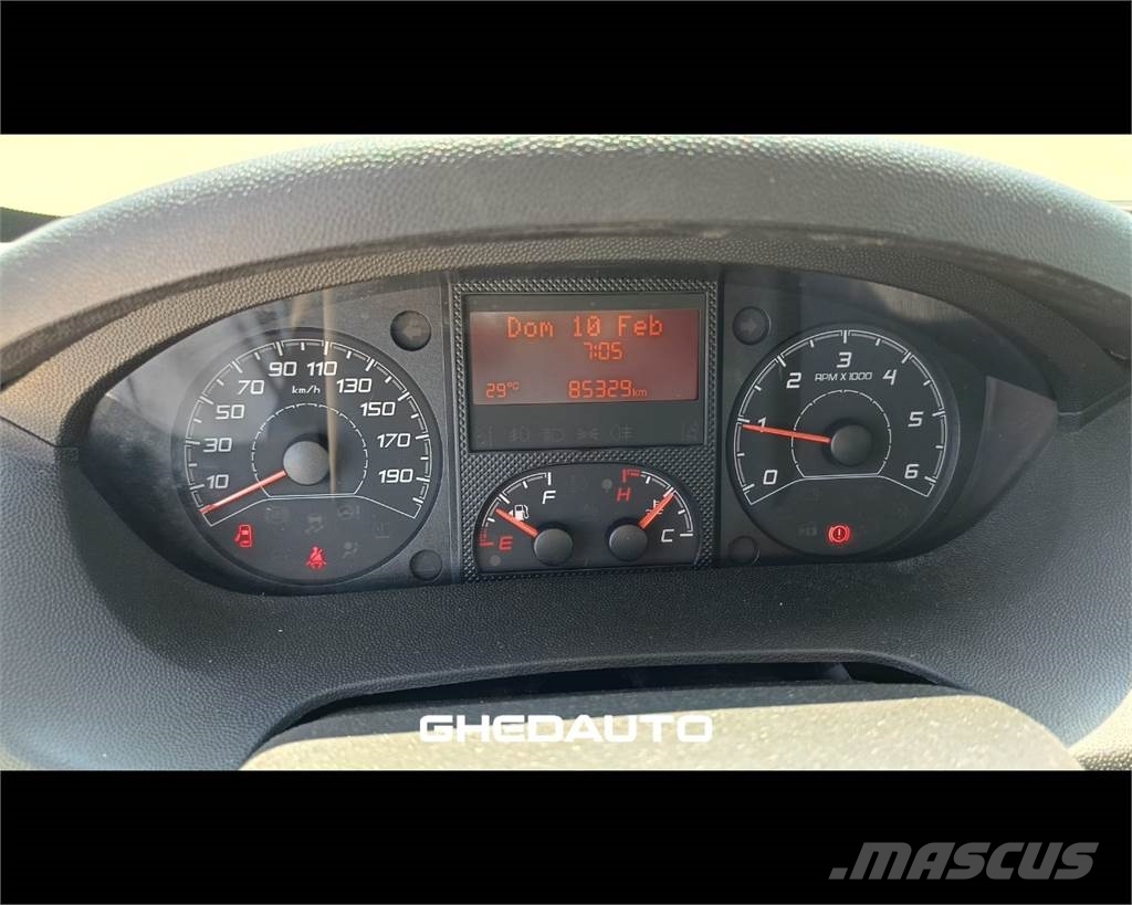 Fiat Ducato 290 33 2020 Zabojni kombi