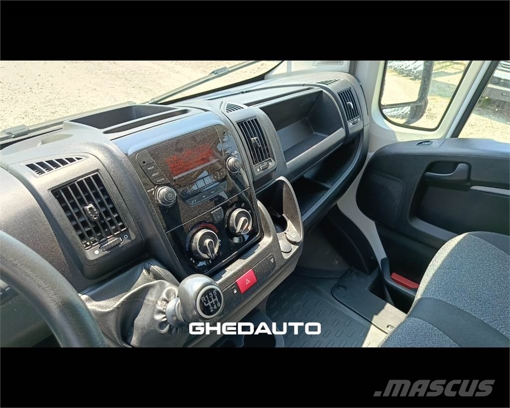 Fiat Ducato 290 33 2020 Zabojni kombi