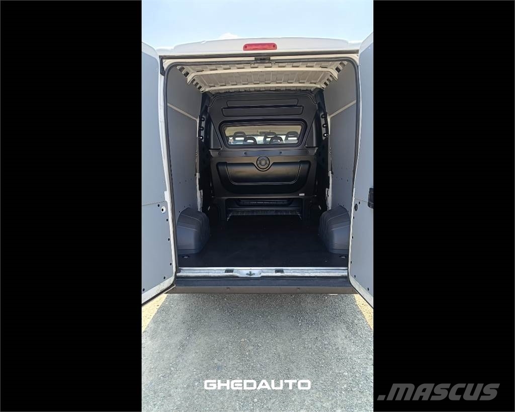 Fiat Ducato 290 33 2020 Zabojni kombi