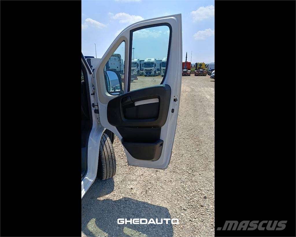 Fiat Ducato 290 33 2020 Zabojni kombi