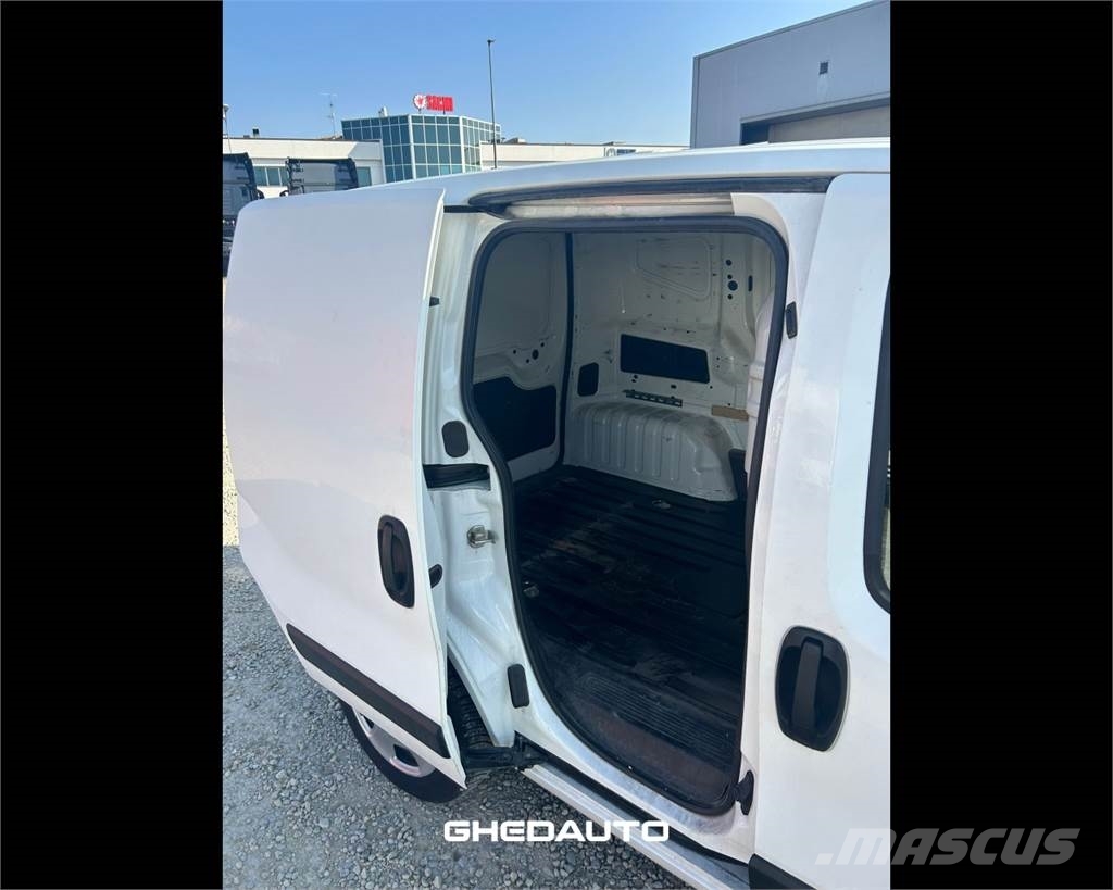 Fiat Fiorino III 2016 Autoutilitara transoprt marfuri