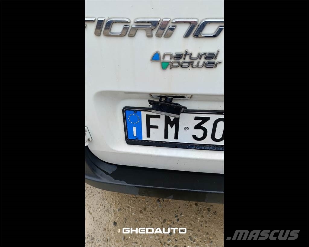 Fiat Fiorino III 2016 Dobozos