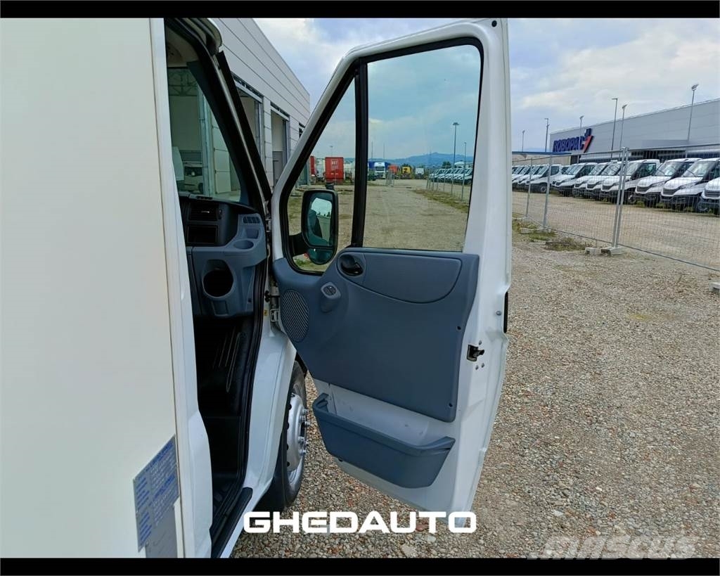 Ford Transit VI 350 RWD 2006 Gesloten opbouw