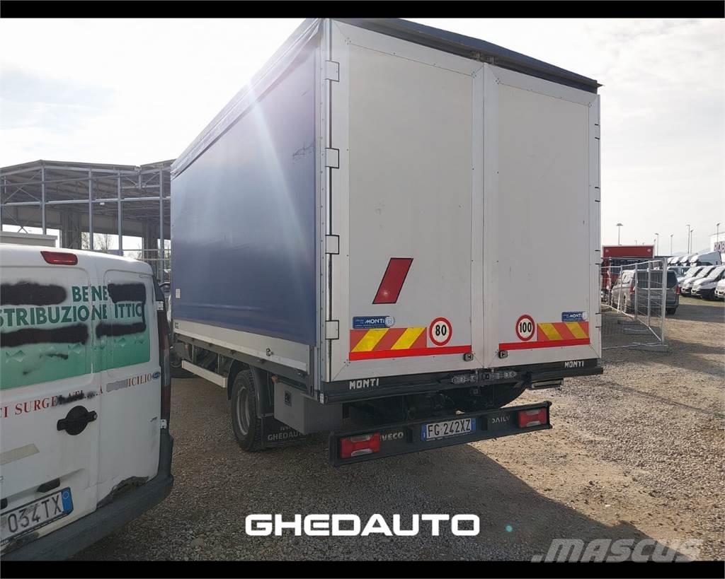 Iveco 65C15 Camiones con caja de remolque
