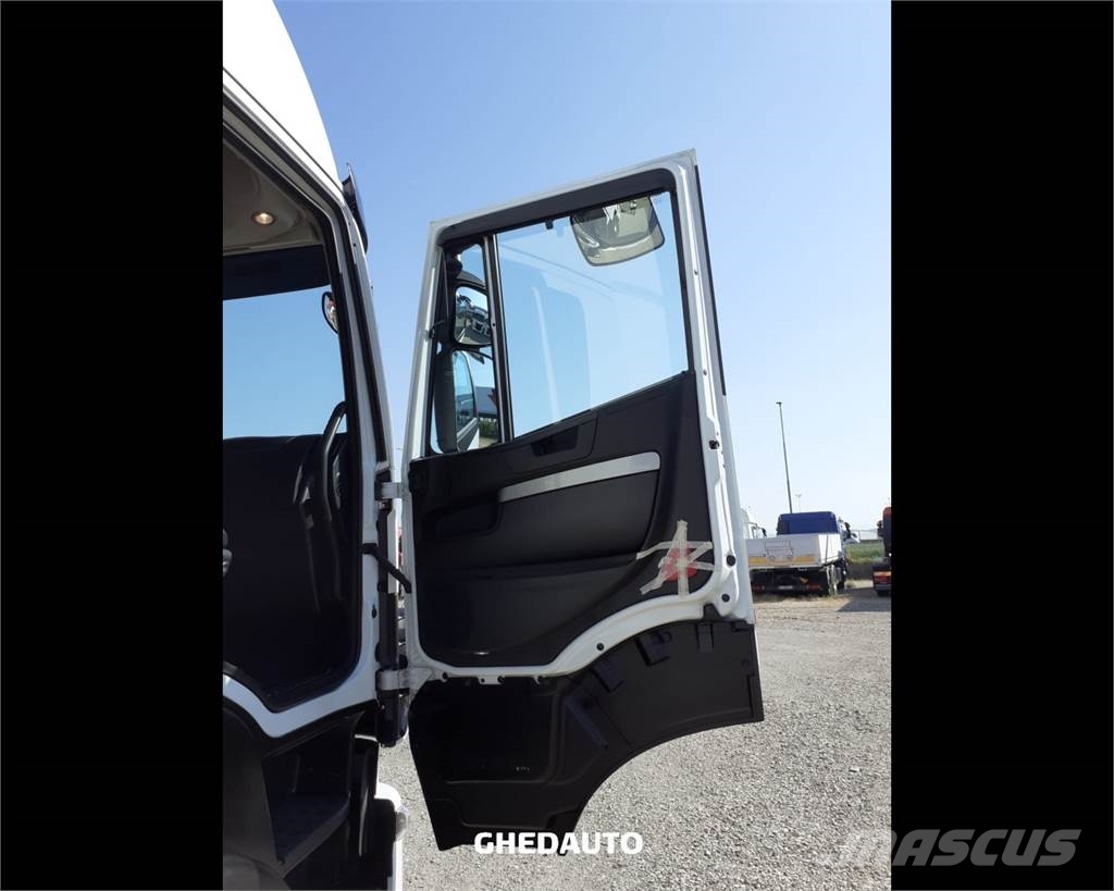 Iveco AS440S48 Φορτηγά Κόφα