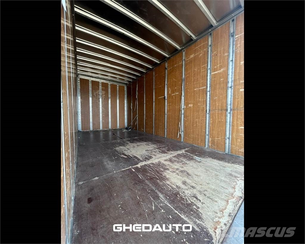 Nissan Atleon 35 2006 Varebiler
