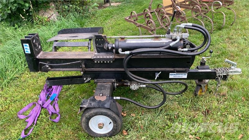 - - - Brændekløver 22 tons Fendeuse, Scie