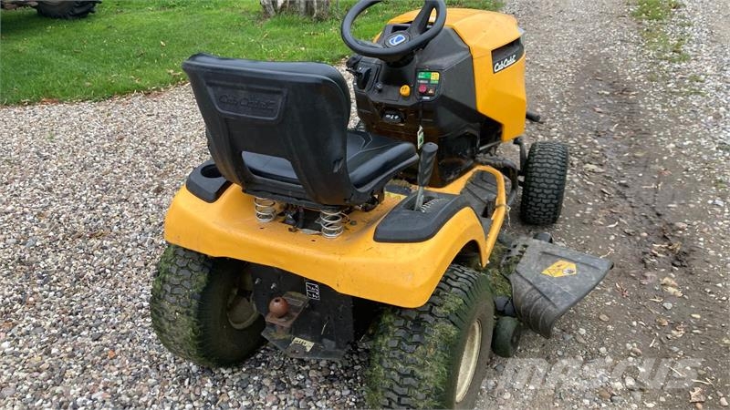 Cub Cadet XT2 PS107 Manji traktori