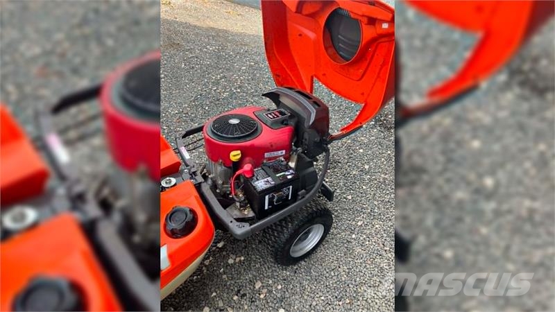 Husqvarna R214TC. inkl. 94cm klipperdæk Traktorske kosilice