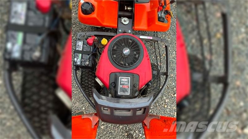 Husqvarna R214TC. inkl. 94cm klipperdæk Traktorske kosilice