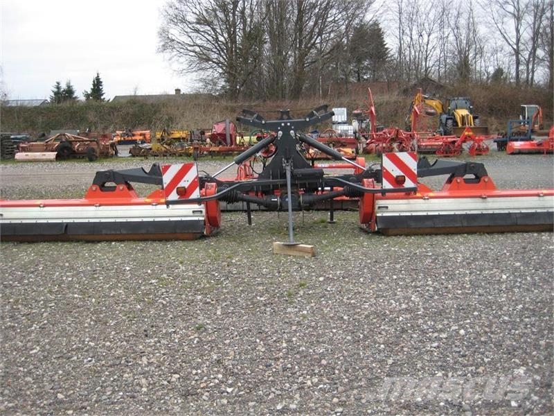 Kuhn BP 8300 Med BPR 305 PRO til frontmontering Kosilice