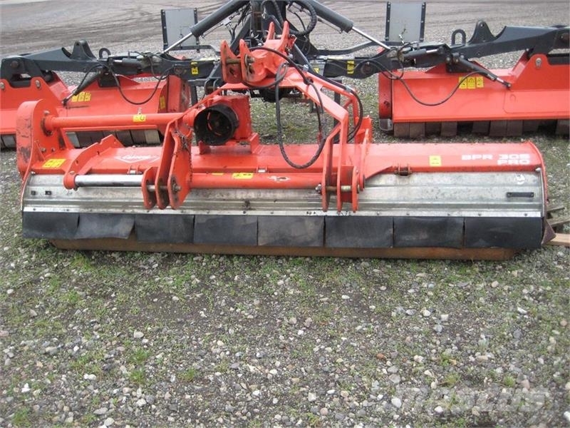 Kuhn BP 8300 Med BPR 305 PRO til frontmontering Kosilice