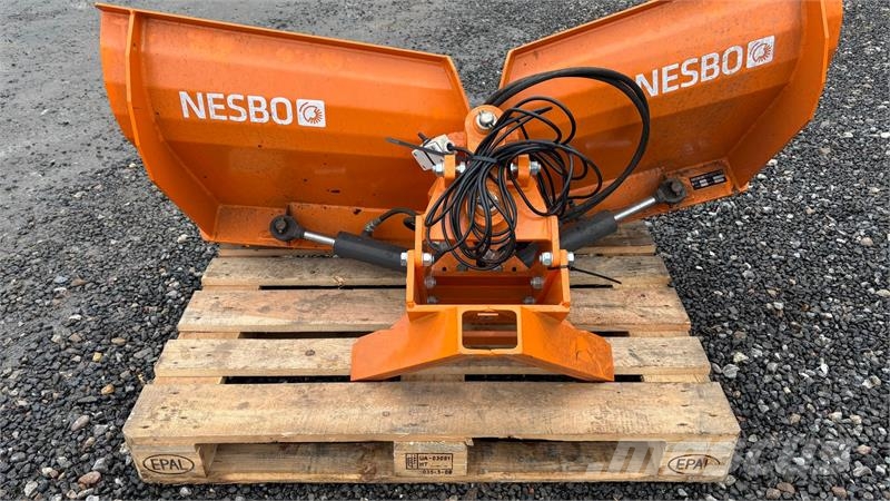 Nesbo PS1500MK V-plov Sneeuwschuivers en -ploegen