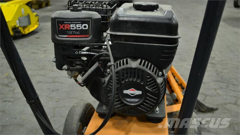 Nesbo uk 125 其他農業機械
