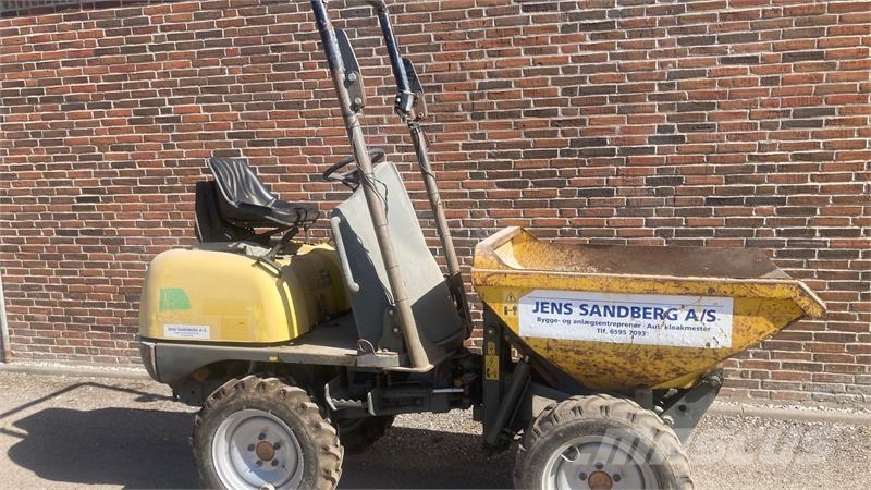 Neuson 1001 Lifton Site dumpers