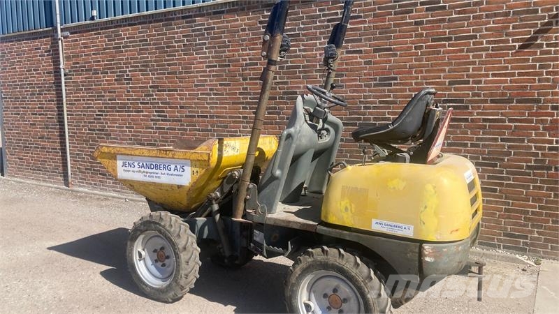 Neuson 1001 Lifton Site dumpers