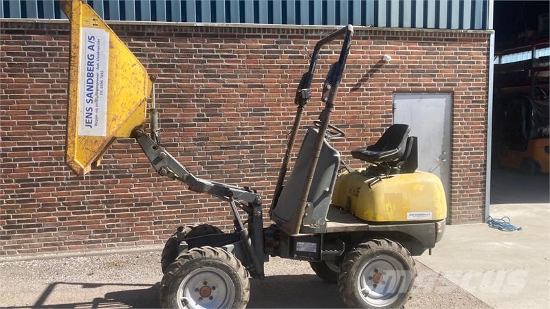 Neuson 1001 Lifton Site dumpers