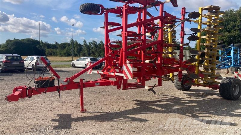 Pöttinger Synkro 6030 Nova T كاسحات