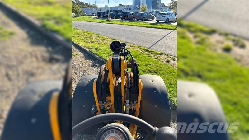 Schäffer 2430 NORDIC HD Knækstyret Mini loaders