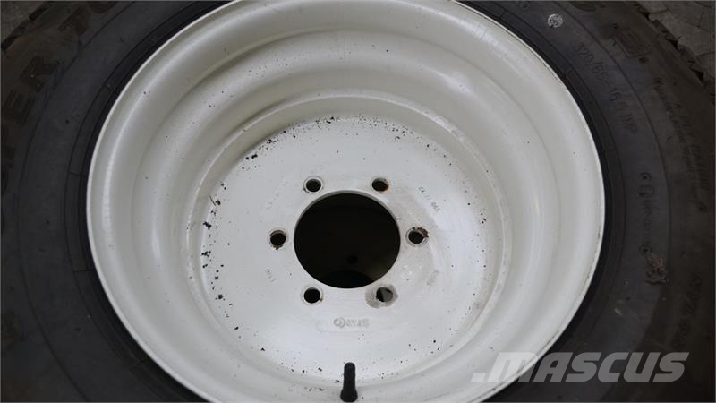 Super Turf 33x12.50-16.5 R Taajamatraktorien varusteet