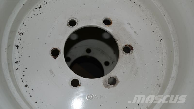 Super Turf 33x12.50-16.5 R Taajamatraktorien varusteet