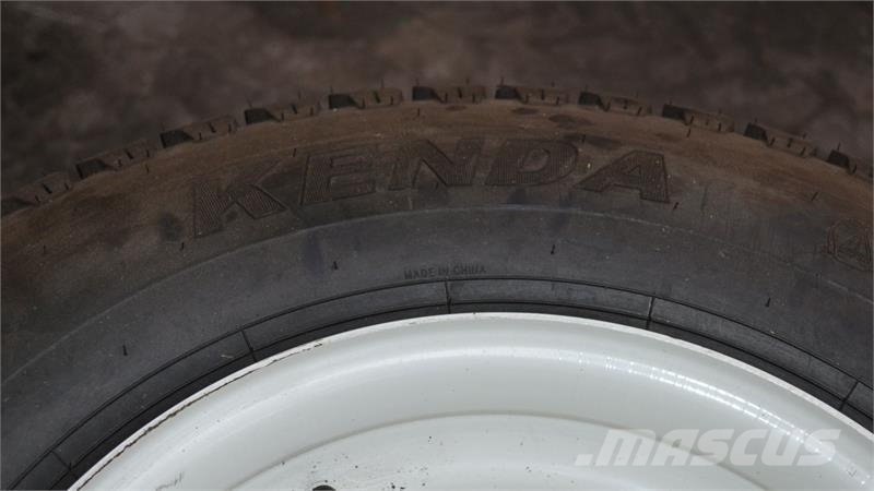 Super Turf 33x12.50-16.5 R Taajamatraktorien varusteet