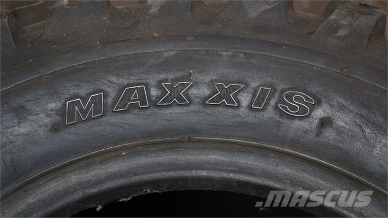 Super Turf 33x12.50-16.5 R Taajamatraktorien varusteet
