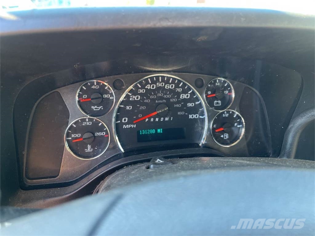 Chevrolet Express Dostavna vozila / kombiji