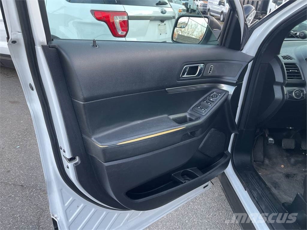Ford Explorer Personbiler