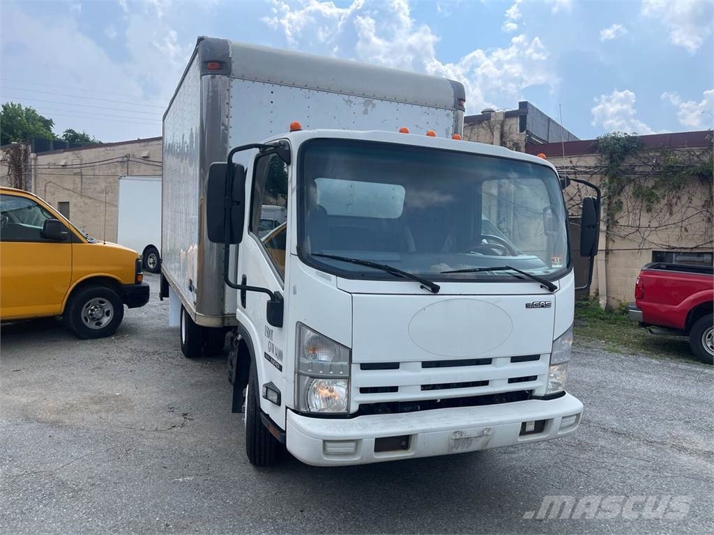 Isuzu NPR Sanduk kamioni