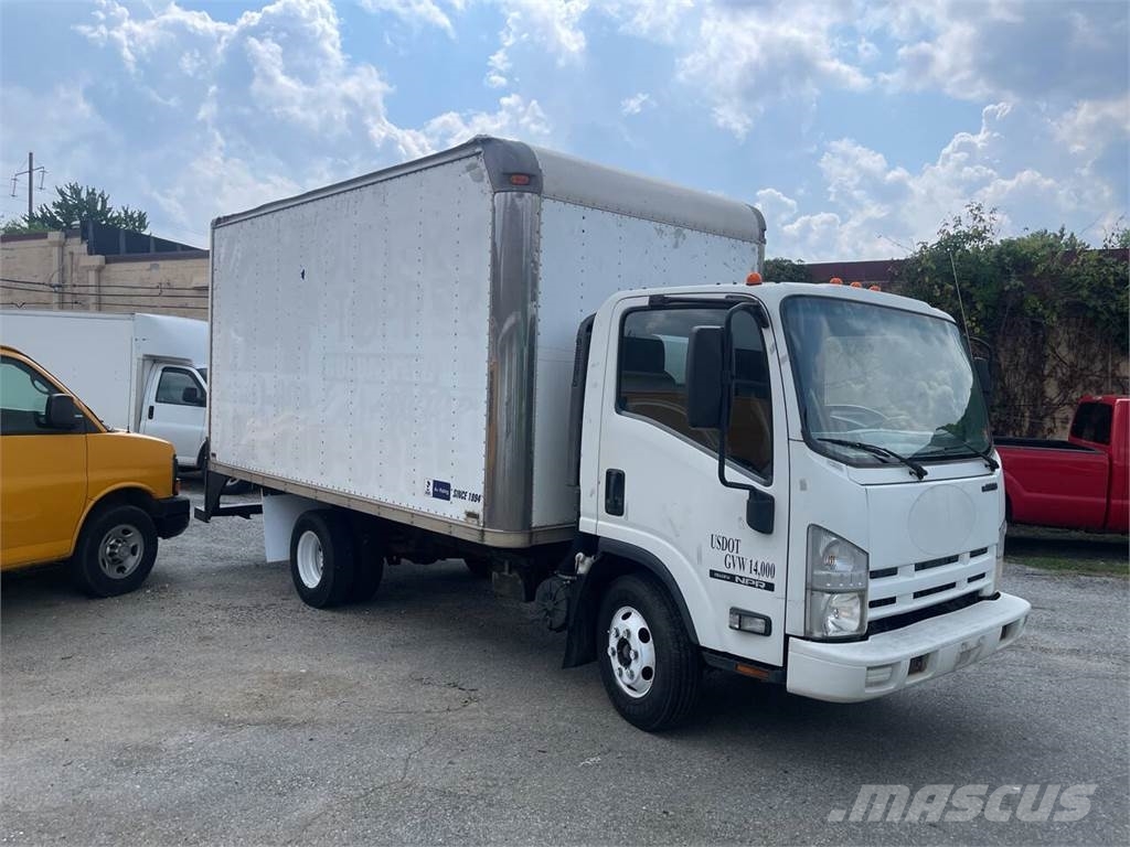 Isuzu NPR Sanduk kamioni