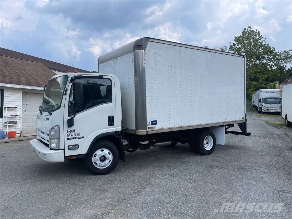 Isuzu NPR Sanduk kamioni