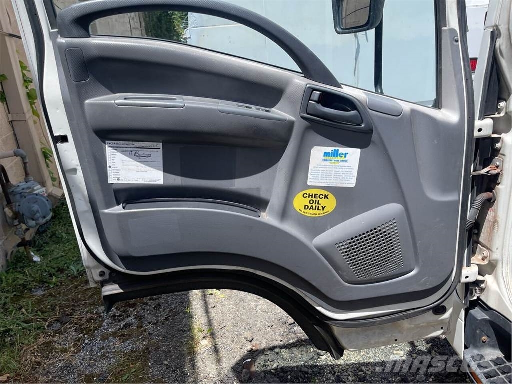 Isuzu NPR-HD Sanduk kamioni