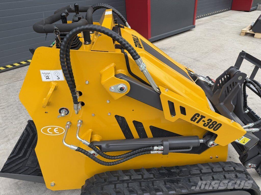 Pásový mininakladač GORILA GT-380 Pásové nakladače